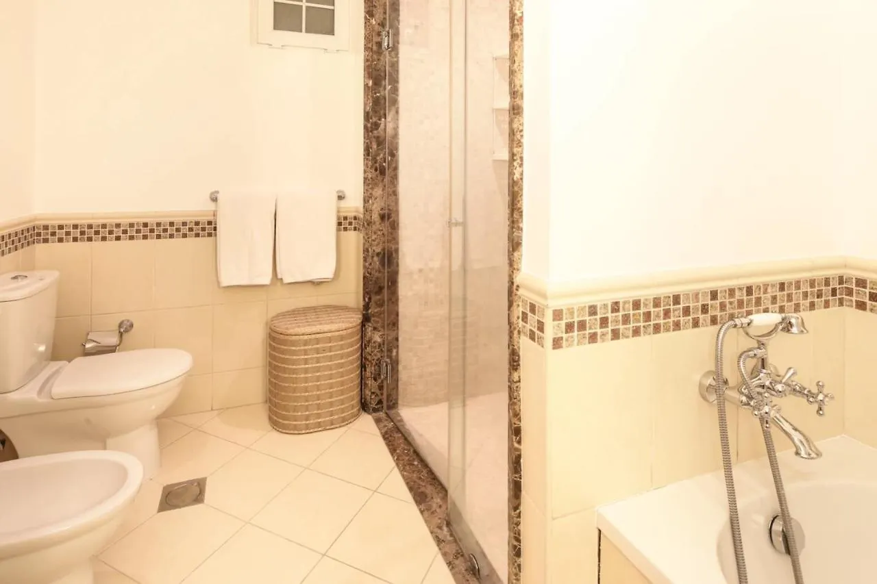 Frank Porter - Arabian Ranches Villa Dubai